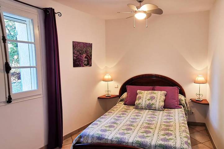 Gîte pour 12 personnes, avec jardin à Loriol-du-Comtat - 3