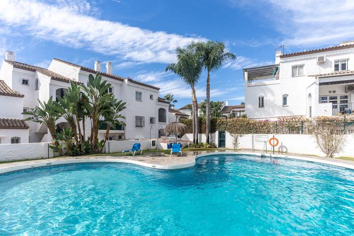Ferienwohnung für 2 Personen, mit Kinderpool in Estepona - 2