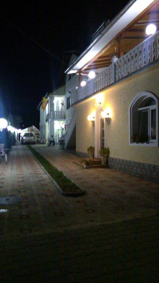 B&b per 2 persone, con giardino e piscina, con animali domestici in Romania