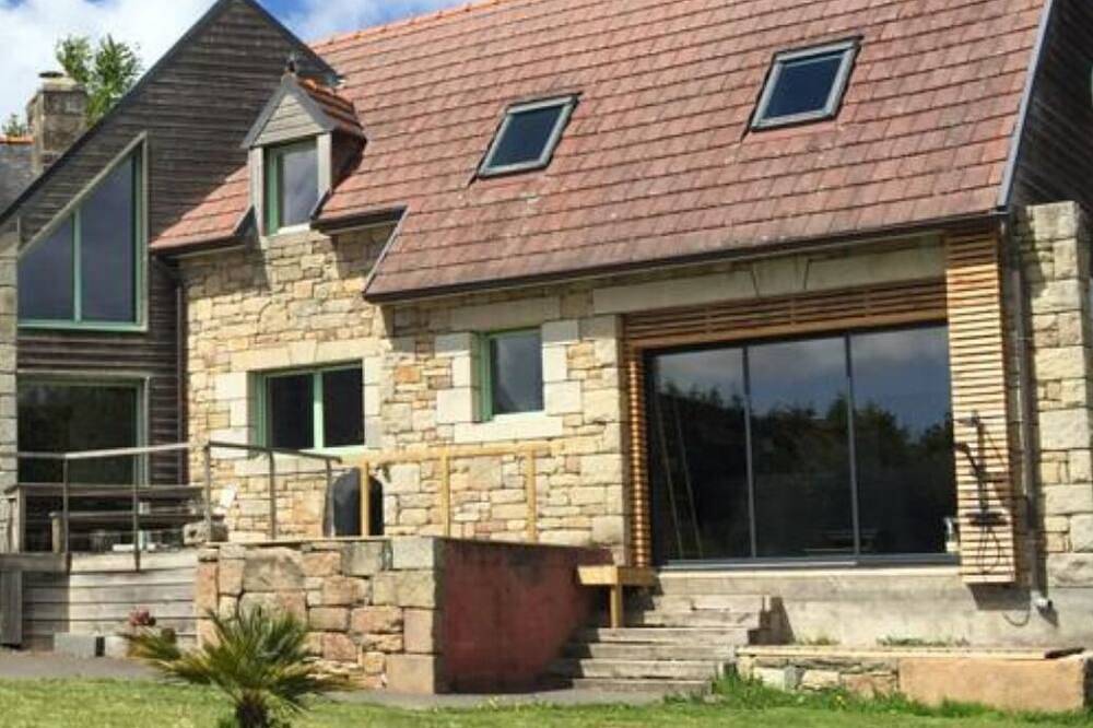 La Villaspa à Perros : Jacuzzi & Sauna in Perros-Guirec, Côte de Granit Rose