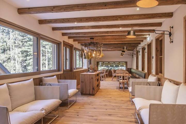 Hütte für 20 Personen, mit Sauna und Terrasse sowie Garten und Pool in Schröcken - 4