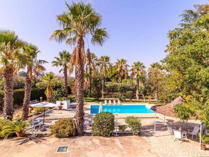 Casa rural para 11 personas, con Terraza y Jardín en Fuentes de Andalucía - 3