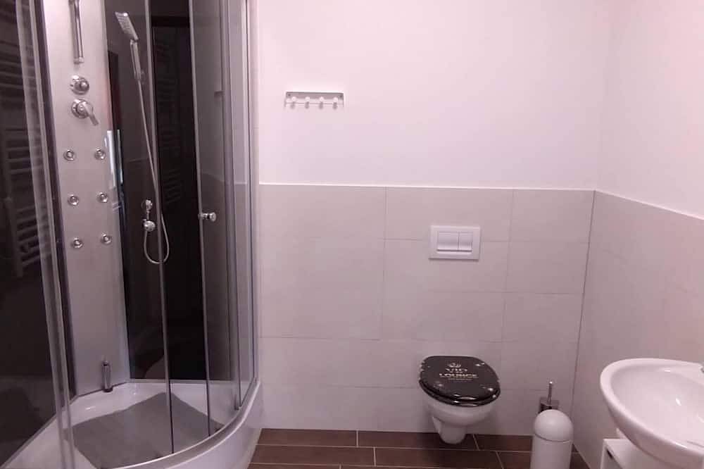 Ganze Wohnung, Moderne Fewo Peter in Bärenstein für 2 Person in Bärenstein, Erzgebirge