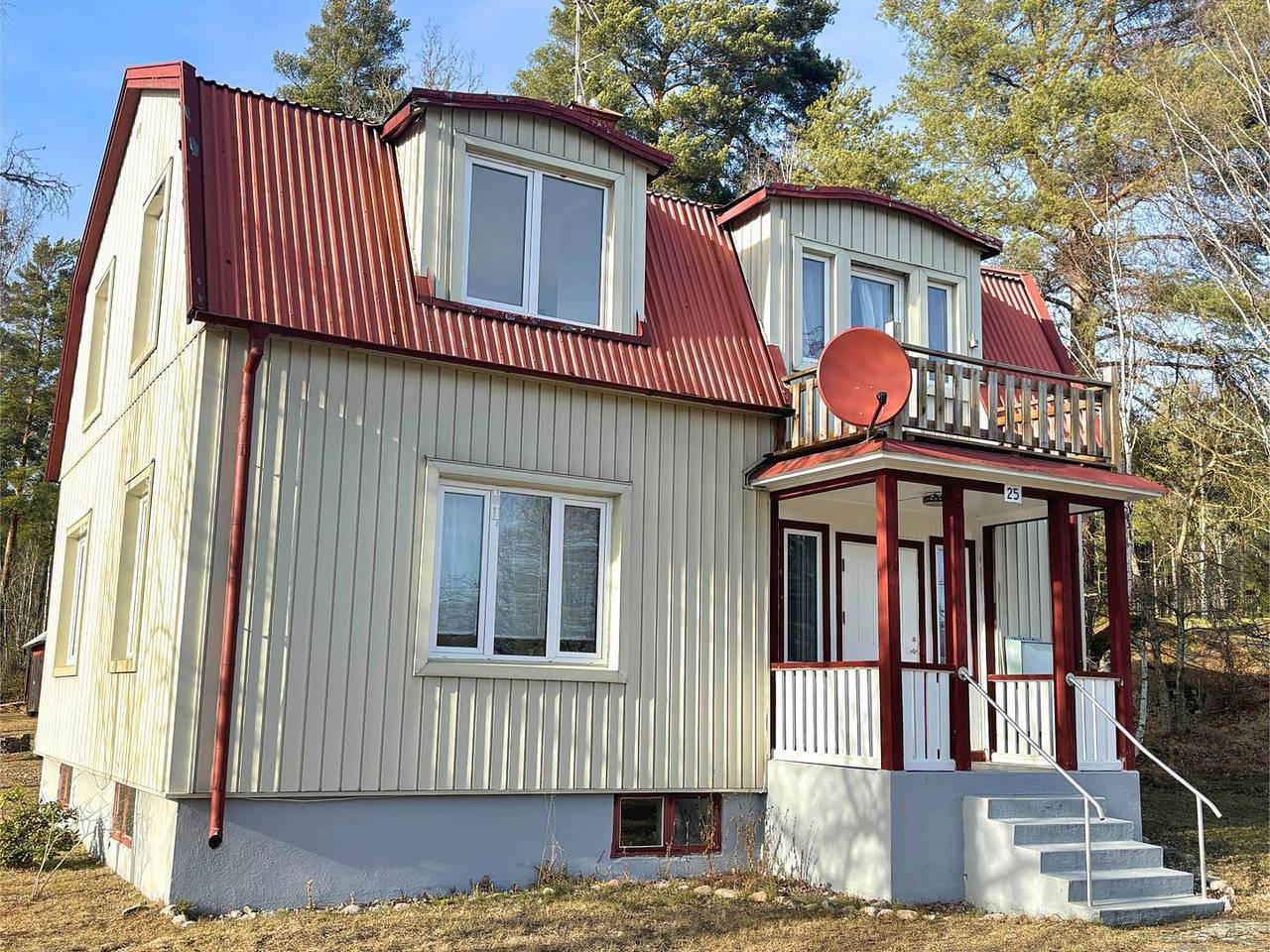 Holiday Home Michel in Smaland with Fireplace, Wifi and Great Location in Hultsfred
