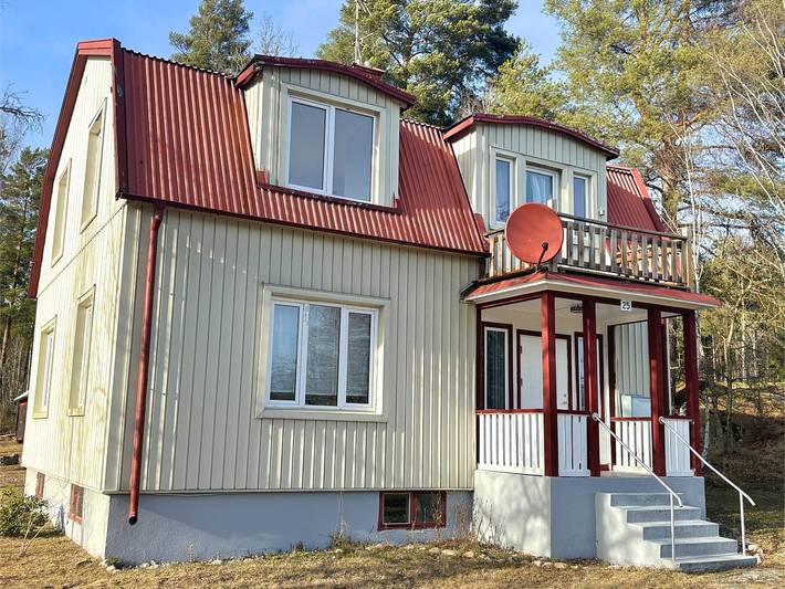 Holiday Home Michel in Smaland with Fireplace, Wifi and Great Location in Hultsfred
