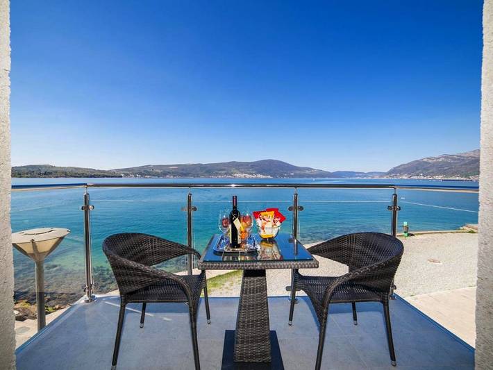 Apartament wakacyjny dla 3 osób, z Taras i Widok w Tivat