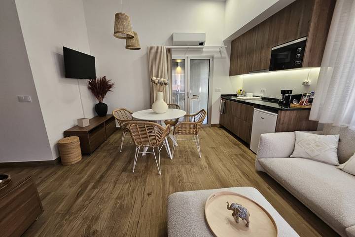 Ganzes Studio, Studio für 2 Personen mit Terrasse in Marinha Grande, Leiria District