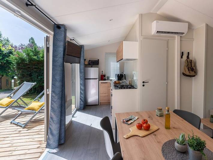Camping pour 6 personnes, avec terrasse et bassin pour enfant à La Tranche-sur-Mer - 4