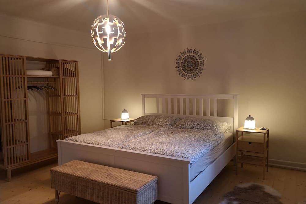 Ganze Wohnung, Ferienhaus mit Kamin (95qm) in Straß, Kamptal