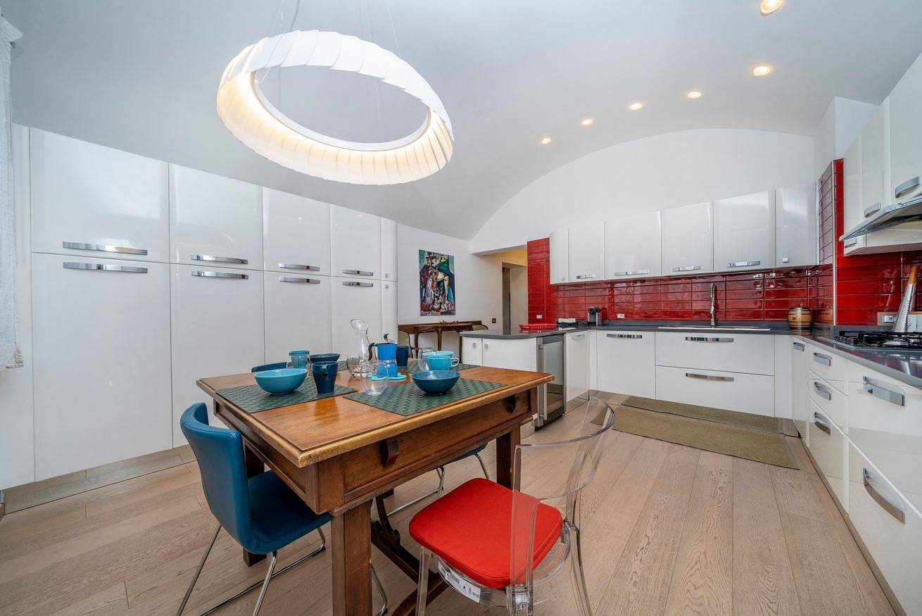 Ganze Wohnung, Attico del Gusto - Terrace & Private Parking in Udine, Udine Provinz