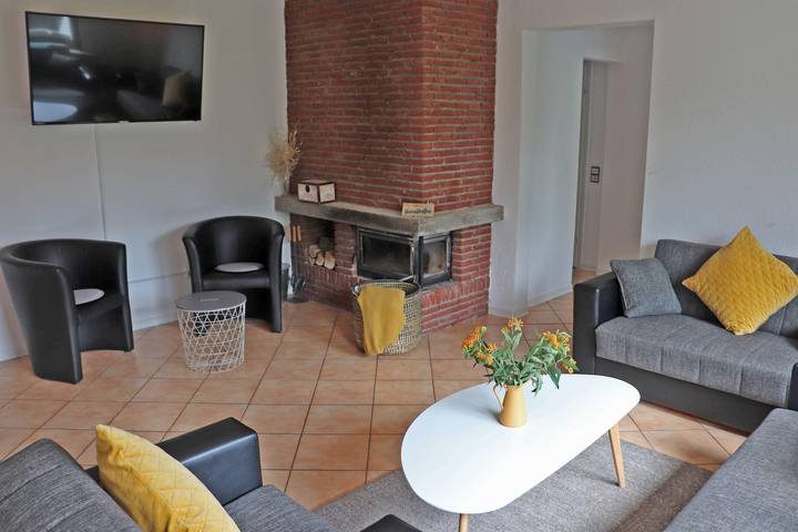 Ferienhaus für 8 Personen, mit Terrasse und Garten in Holm