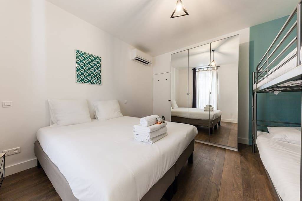 Entire apartment, Chez Fernand · Vieux Port apt 6p in Marseille, Marseille region