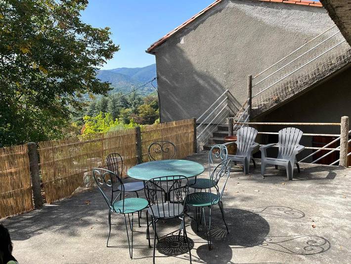 Gîte pour 6 personnes, avec Terrasse ainsi que Piscine et Vue à Avèze (Languedoc-Roussillon) - 3
