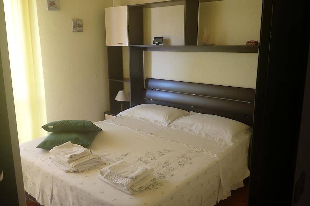 Apartamento entero, Apartamento panorámico en el centro. in Crabonaxa/Villasimius, Villasimius