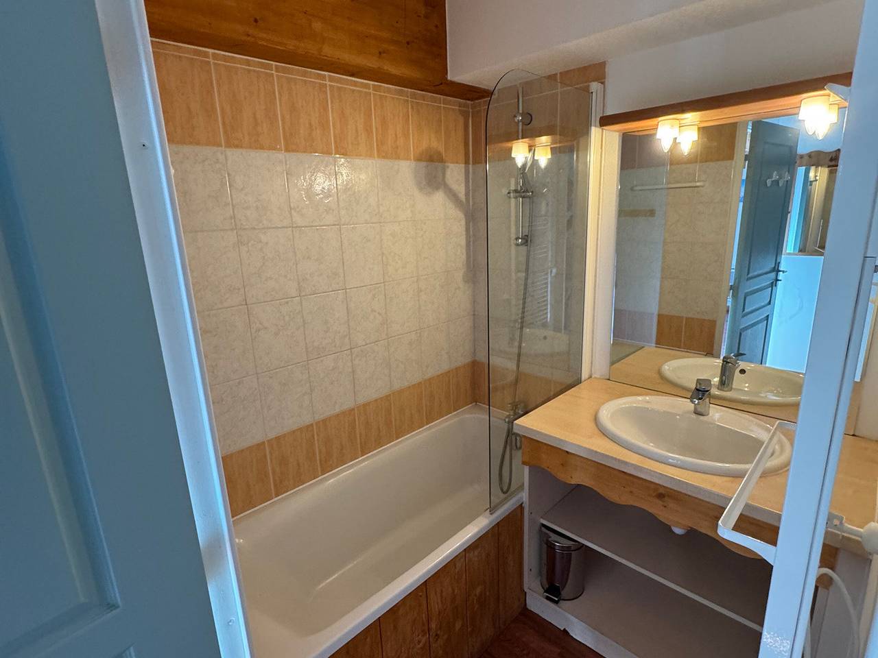 Appartement entier, Appartement 2 pièces à Superdévoluy avec balcon in Saint-Étienne-en-Dévoluy, Le Dévoluy