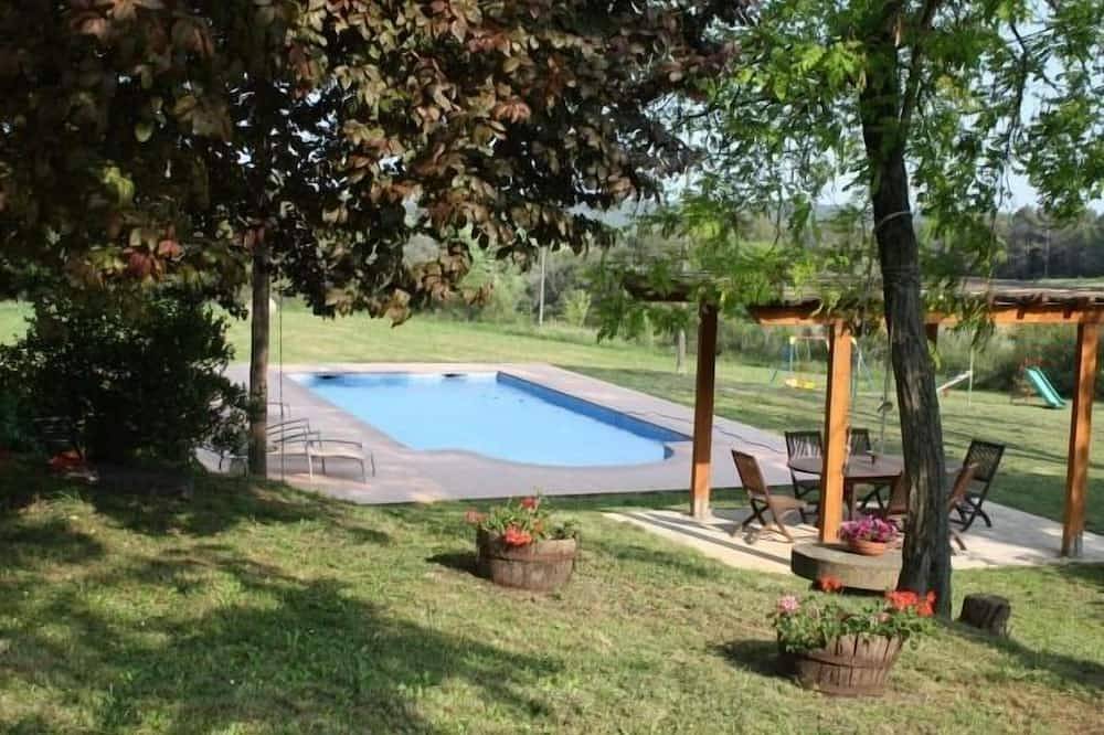 Gîte Mas Guitart pour 5 personnes in Galliners, Vilademuls