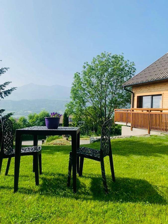 Gîte pour 2 personnes, avec jardin et vue à Saint-Léger-les-Mélèzes - 2
