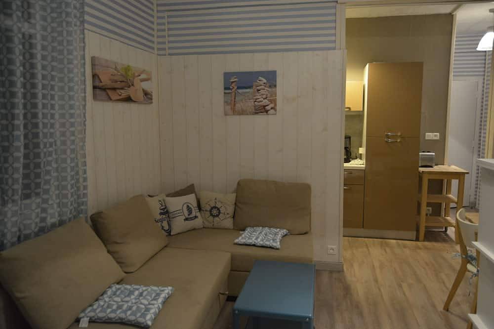 Appartement entier, Grand studio Vue Mer Morgat Station Balnéaire de Crozon 2 personnes in Morgat, Crozon