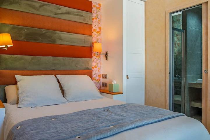 Ganze Wohnung, Air-conditioned studio - Terrace and Spa in Aix-en-Provence, Aix-en-Provence und Umgebung