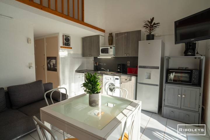 Location de vacances pour 6 personnes, avec terrasse, adapté aux familles dans Vias Plage - 4