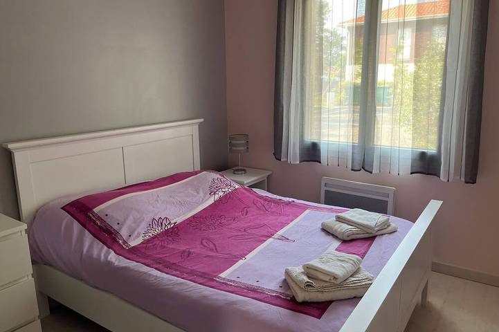 Location de vacances pour 7 personnes, avec jardin et terrasse à Sanguinet - 3