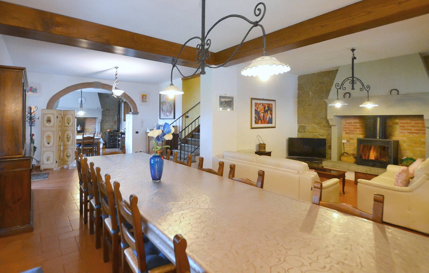 Apartamento familiar con piscina y aparcamiento in Pratovecchio Stia, Casentino