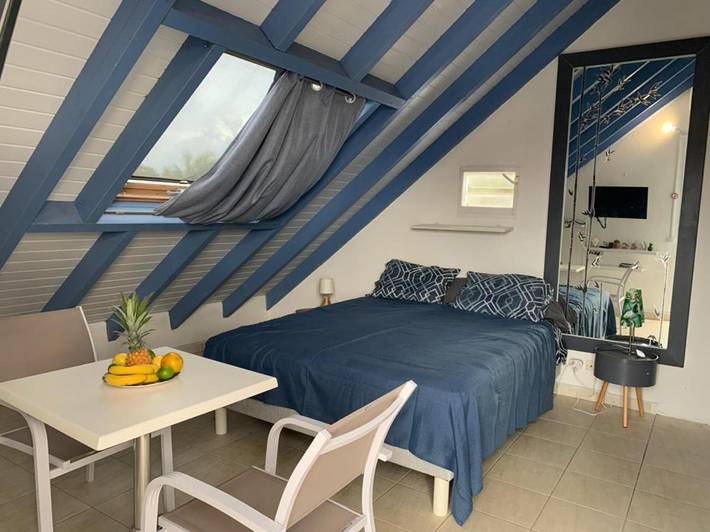 Maison d’hôte pour 2 personnes, avec terrasse ainsi que jacuzzi et jardin