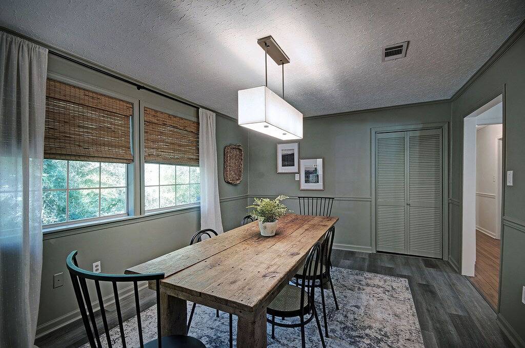 Serene Home in Fondren Location Near Hospitals in Jackson, Hinds County