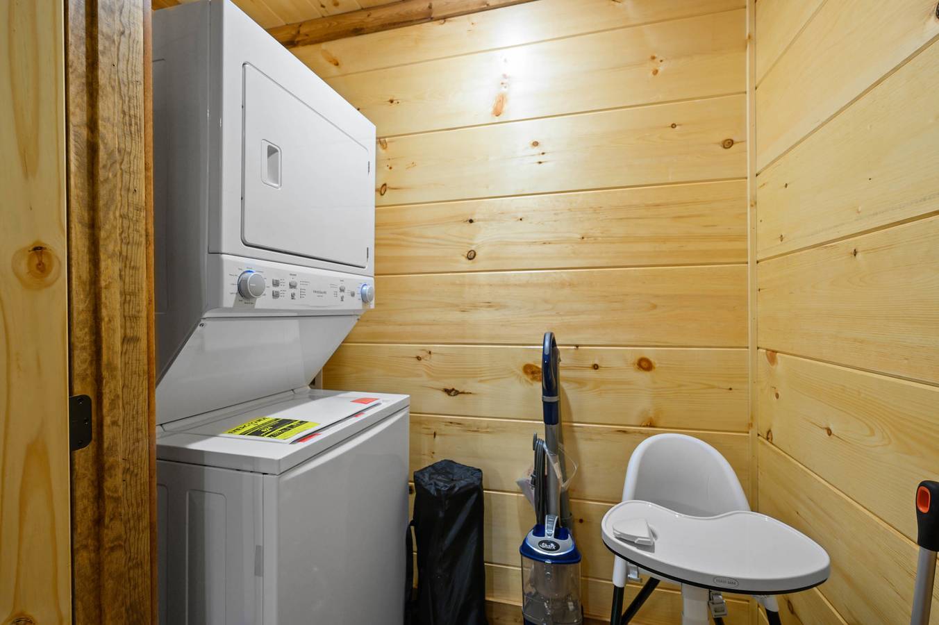 Estúdio inteiro, Stunning 4/4 Cabin, Hot Tub, Amazing Views! in Gatlinburg, Condado de Sevier