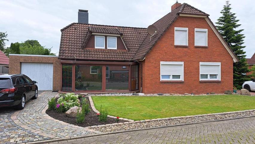 Ferienhaus für 4 Personen, mit Terrasse und Garten in Hinte