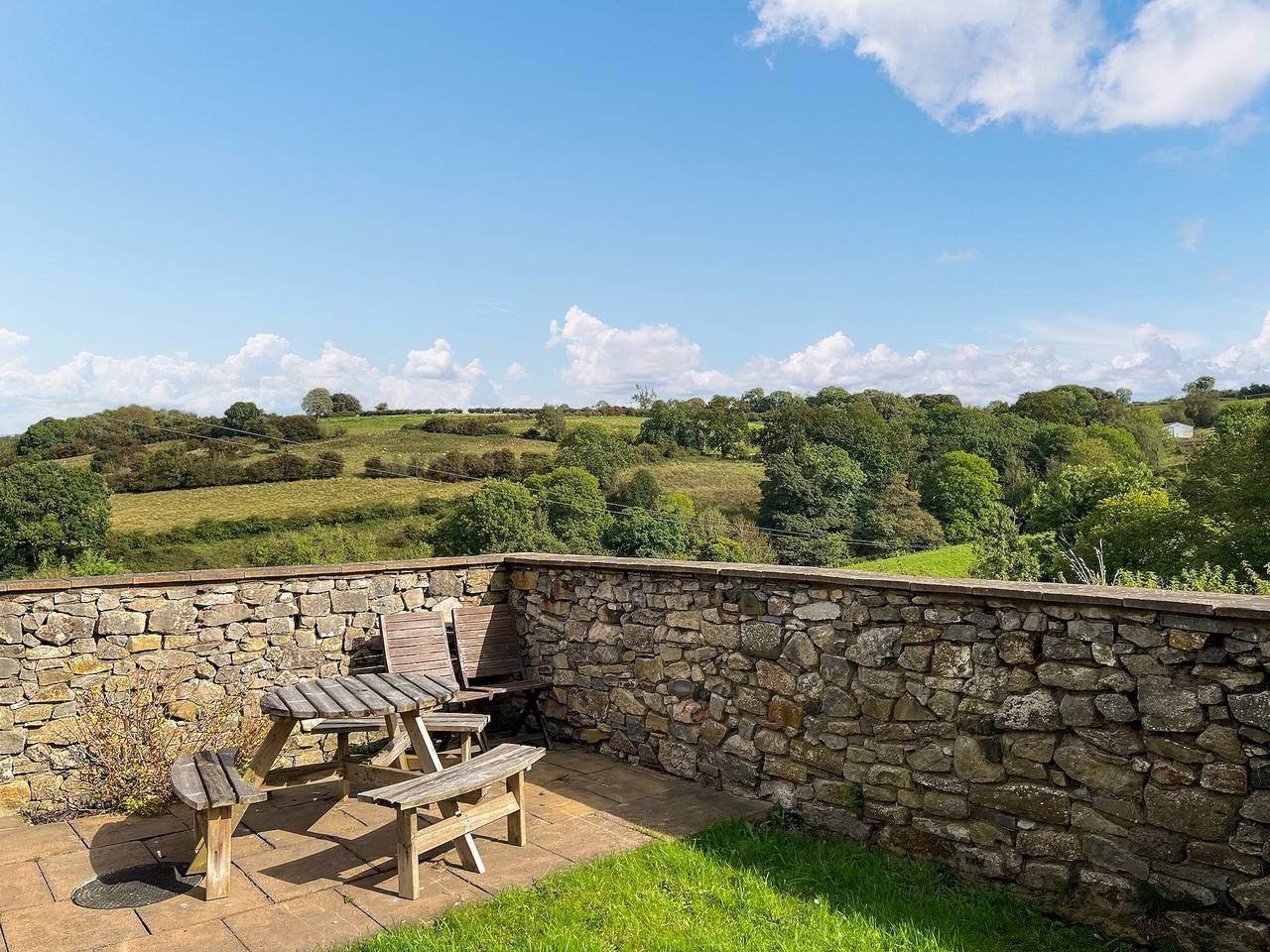 Ravenscliffe Cottage in Derbyshire