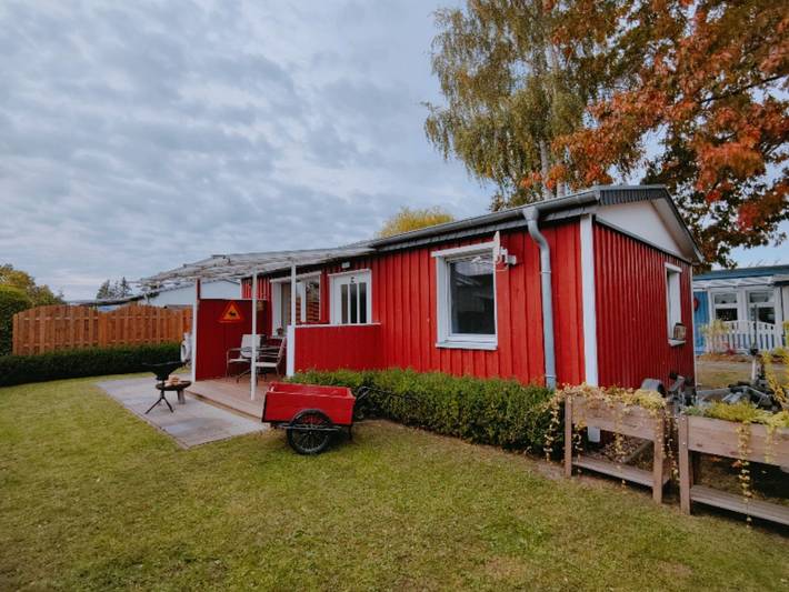 Ferienwohnung für 4 Personen, mit Terrasse und Garten in Mönkebude
