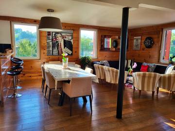 Gîte pour 8 personnes, avec balcon à Mont-Saxonnex