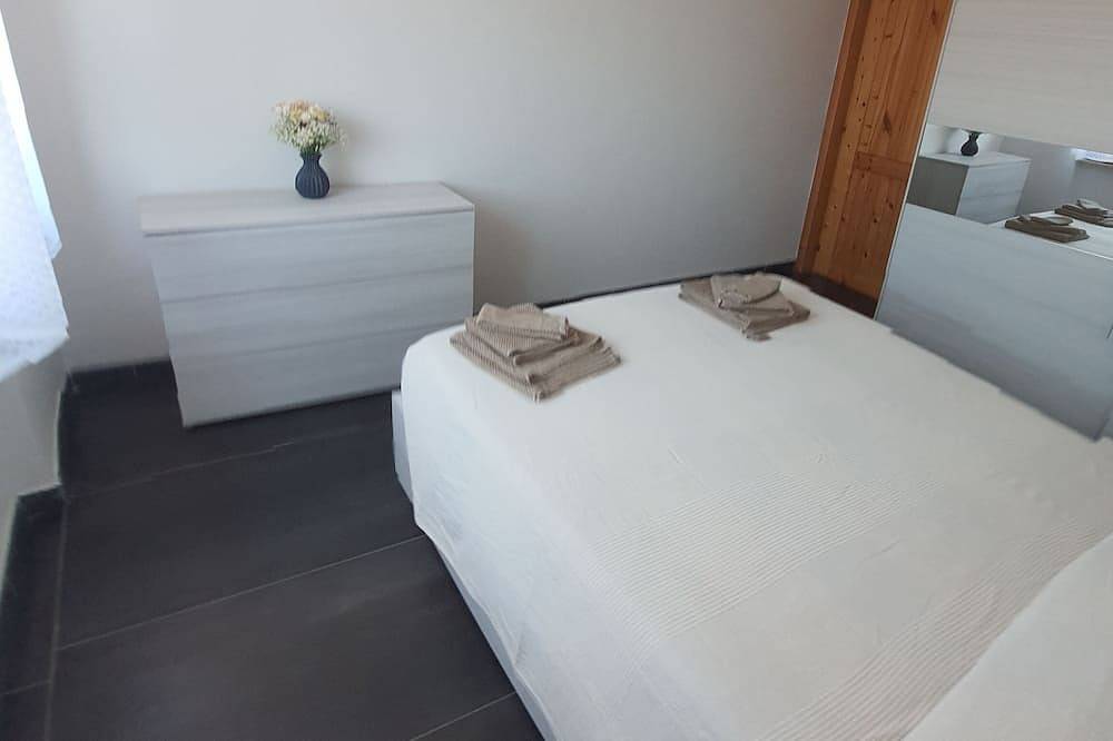 Entire apartment, Ana&julio holiday home in Valledoria, Sassari Province