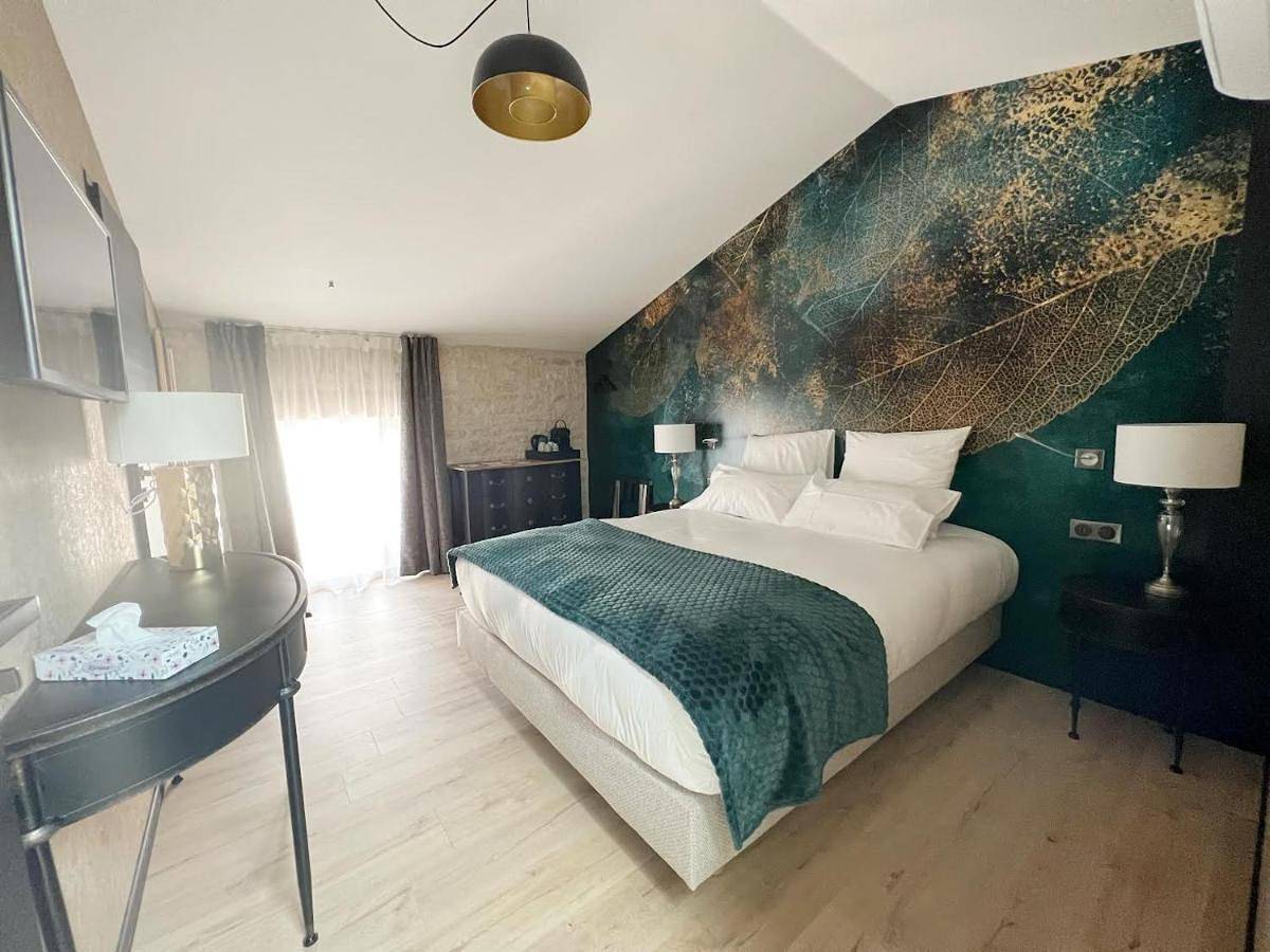 Double Room in Saint-Mard, Région de Rochefort