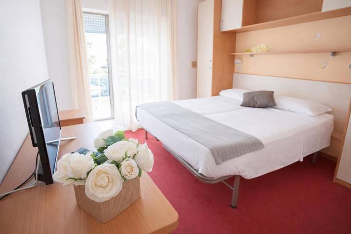 Hôtel pour 6 personnes, avec terrasse, animaux acceptés