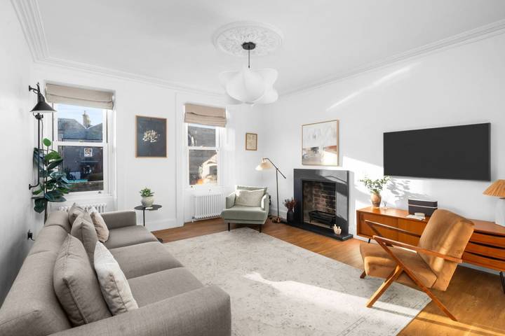 Apartment for 5 people, with garden, with pets in Dundee