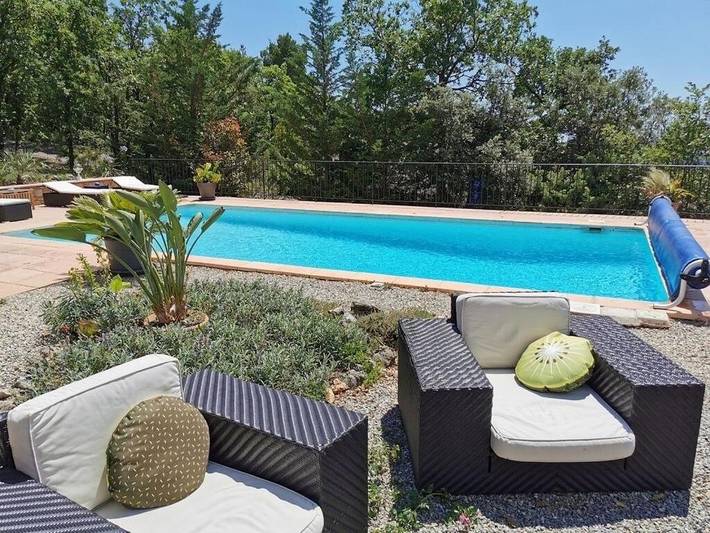 Location de vacances pour 6 personnes, avec jardin ainsi que piscine et vue à Mons (Var) - 3