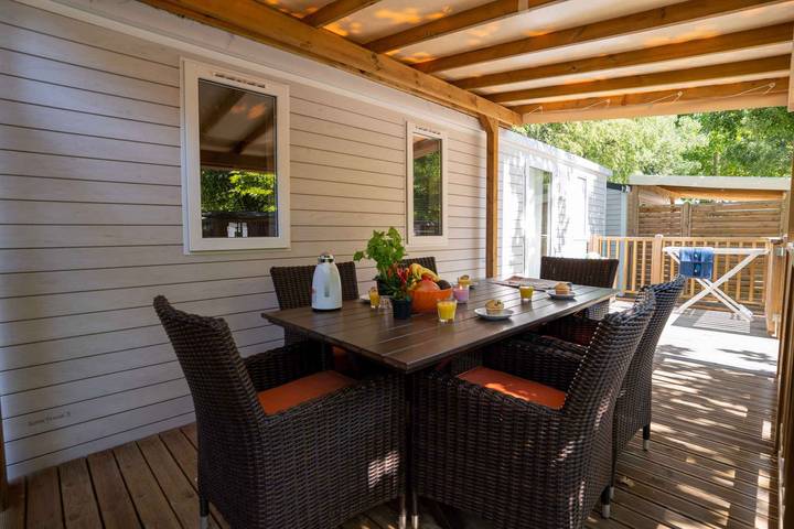 Mobilehome mit Klimaanlage, Terrasse und Pool  in Gallipoli, Golf von Tarent