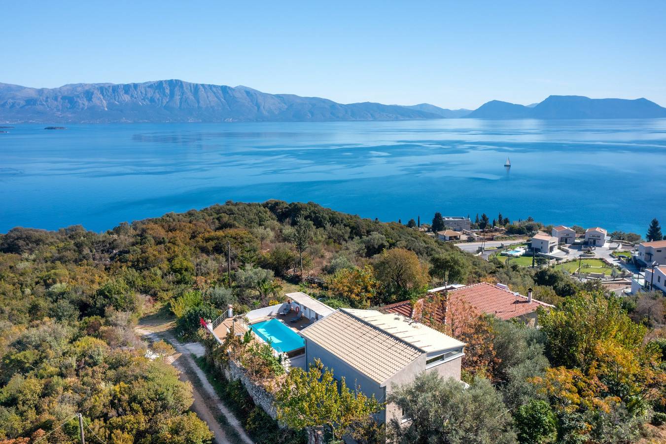 Villa 'Brandnew Exclusive  Lefkada Gr' with Sea View, Wi-Fi and Air Conditioning in Nikiana, Alexandros