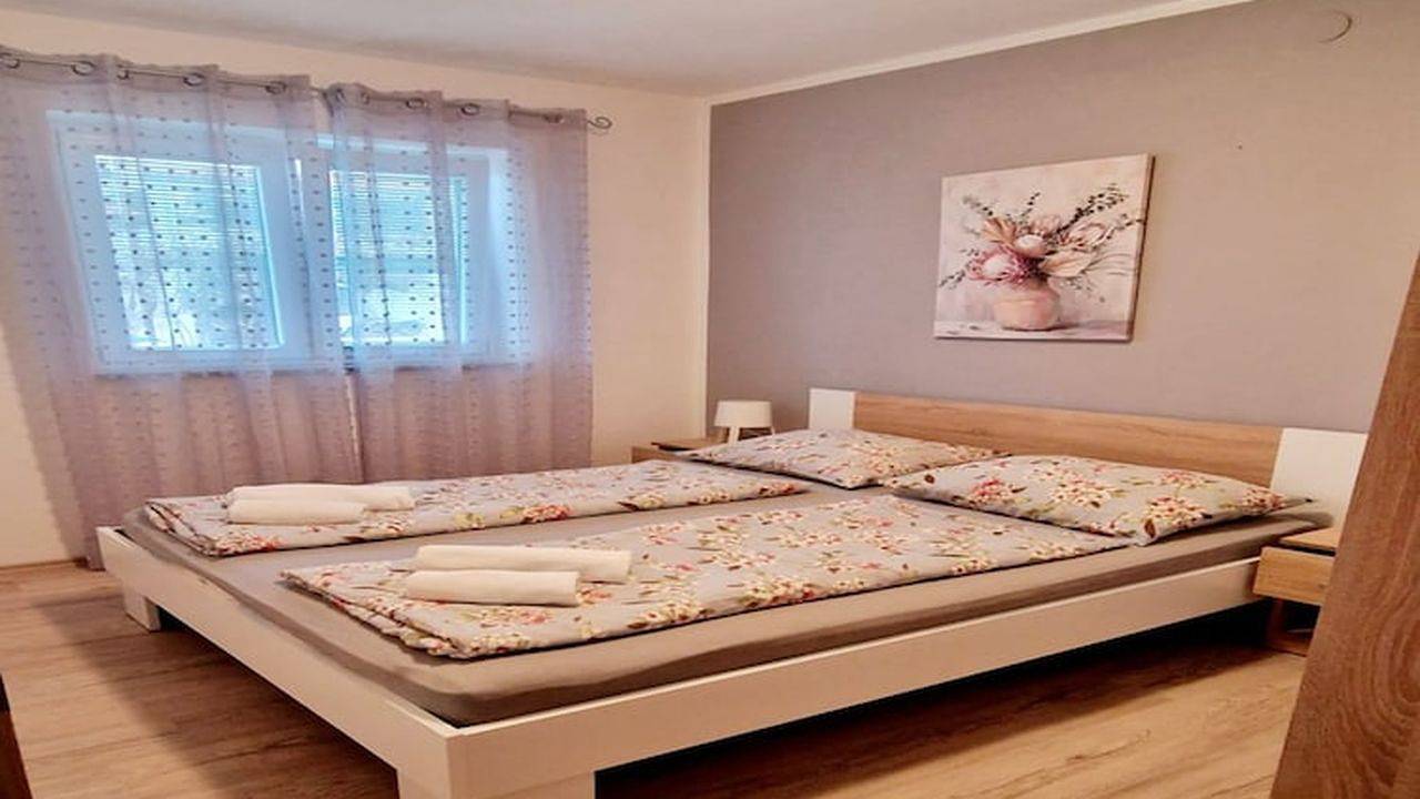 Ganze Ferienwohnung, Ferienwohnung für 4 Personen (70 m²) in Poreč in Cervar, Porec und Umgebung