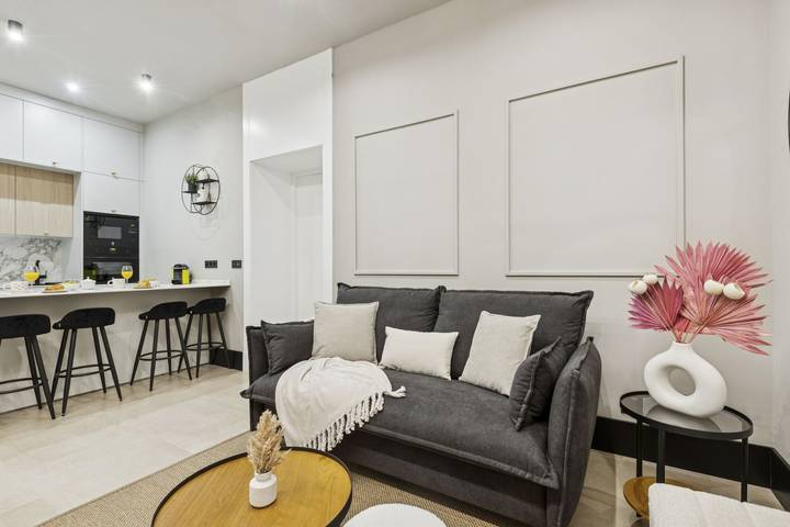 Apartamento entero, Elegant 2Br Apartment in Conde Duque in Centro (Madrid), Madrid