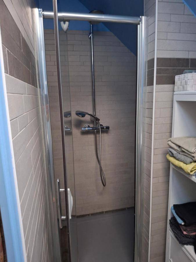 Gîte pour 2 personnes, avec jardin et jacuzzi à Attignat-Oncin - 3
