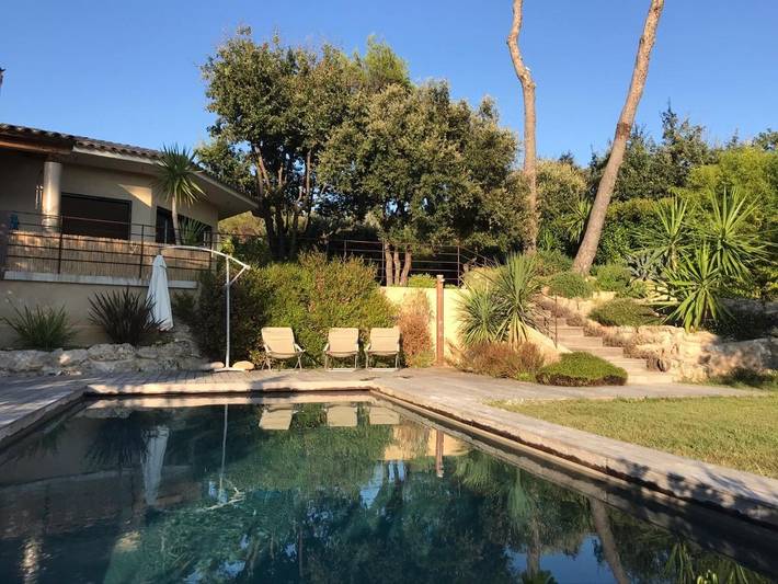 Gîte pour 4 personnes, avec jardin ainsi que vue et piscine à Roquefort-les-Pins - 4