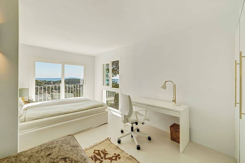Estilo 300 m2 piscina Villa con vistas al mar imponente en exclusiva zona residencial in Costa d'en Blanes, Calvià