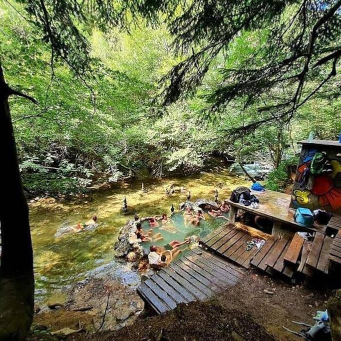 Location de vacances pour 3 personnes à Aurières - 4