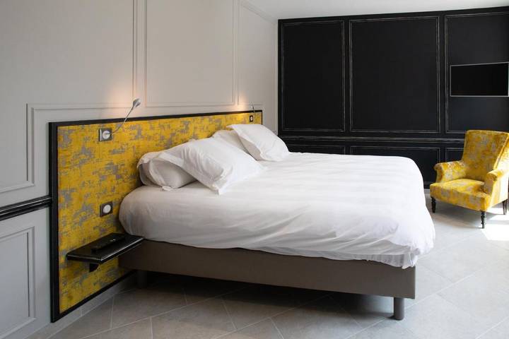Chambre d’hôte pour 2 personnes, avec Balcon et Terrasse ainsi que Jardin et Vue