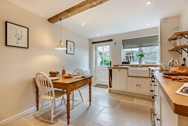 Little Cottage in Stow-on-the-Wold, Gloucestershire