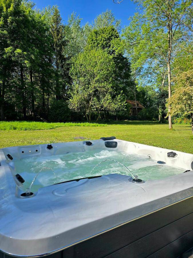 Location de vacances pour 8 personnes, avec jacuzzi ainsi que terrasse et jardin à Chalifert - 2