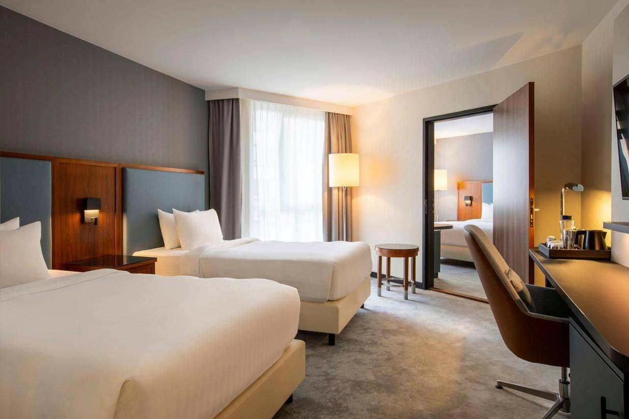 Courtyard by Marriott Paris Arcueil in Arcueil, Val-de-Marne